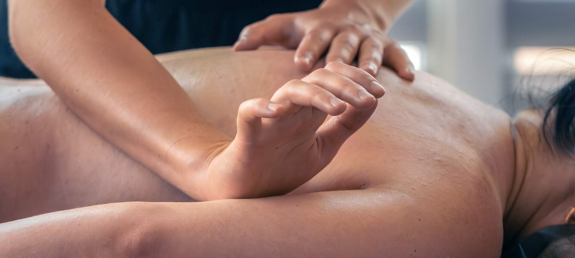 Myofasciálna masáž