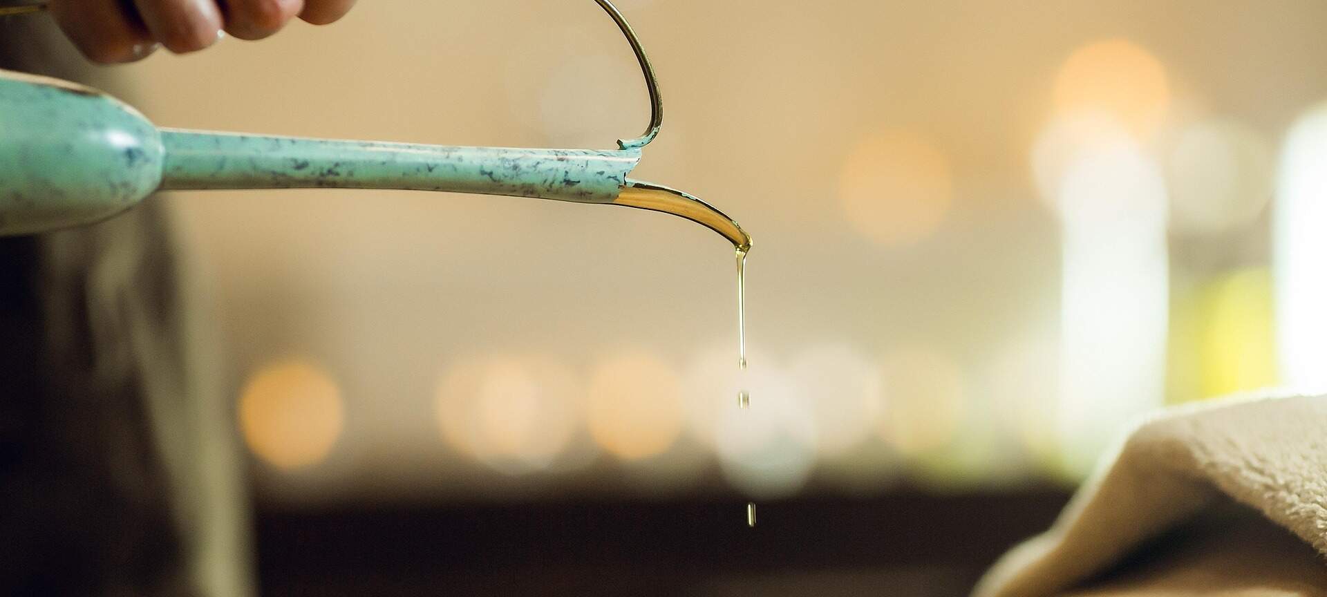 Thajská olejová celotelová masáž